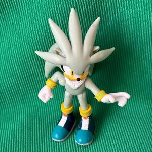 Sonic the Hedgehog SILVER figure HTF Jakks
